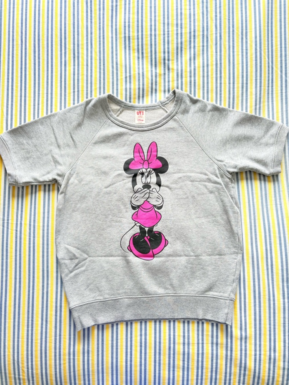 Uniqlo UT Disney Kids Gray Minnie Mouse Short-Sleeve Sweatshirt